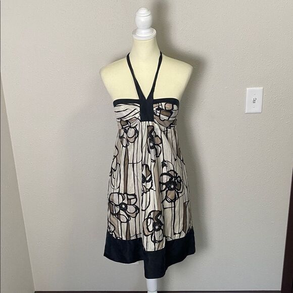 BCBGMaxAzria 100% Silk Floral Halrer Top Mini Party Dress Women's Size 4 - Picture 3 of 15
